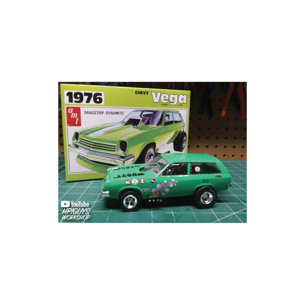 AMT 1:25 1976 Chevy Vega Funny Car