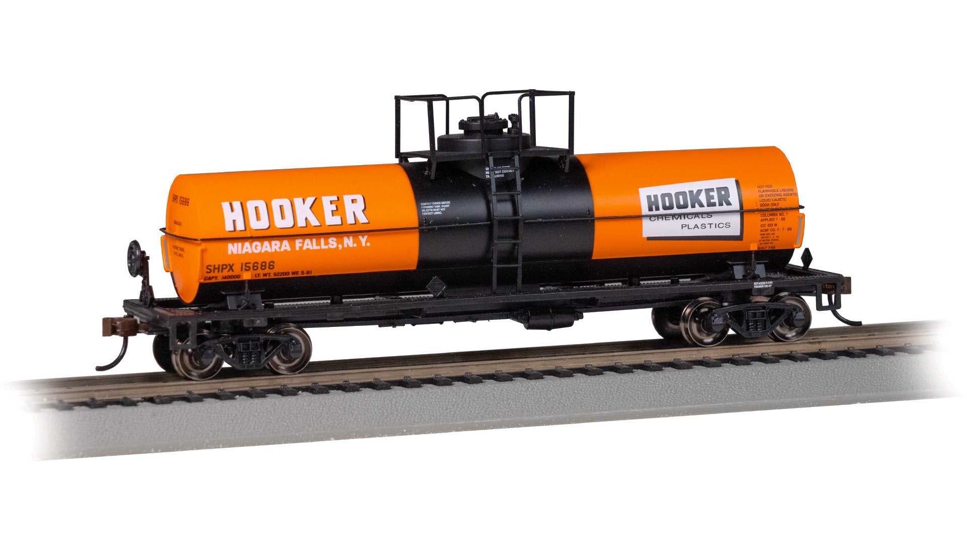 Bachmann Hooker Chemicals #15686 HO Scale Chemical Tank Car