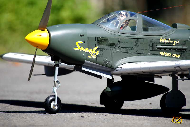 VQ Models P-39 Airacobra 46-62 /EP Summer Camo, 1580mm WS, 4Ch RC