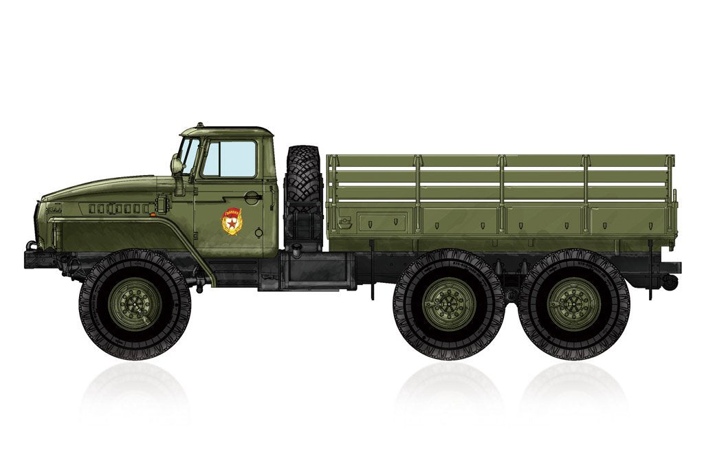 Hobbyboss 1:72 Russian Ural-4320 Truck