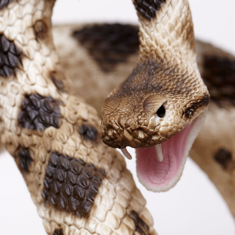 Safari Ltd Eastern Diamondback Rattlesnake