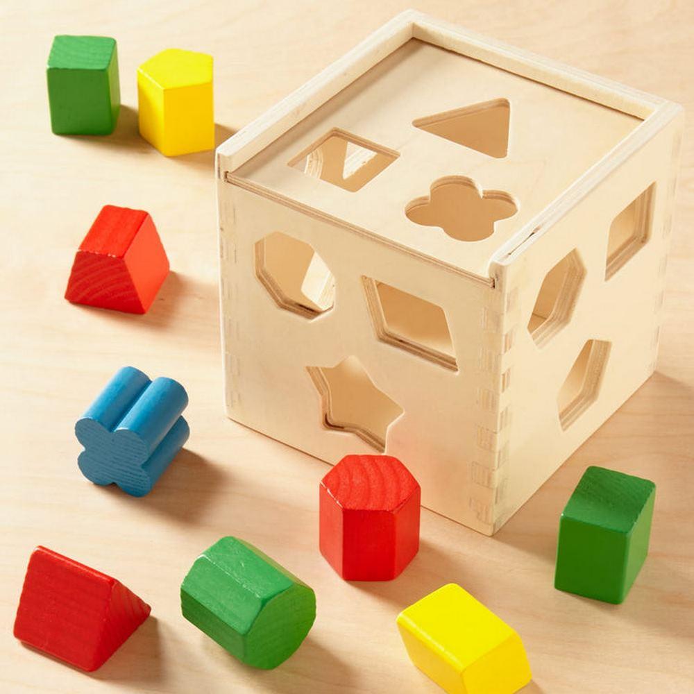 Melissa and Doug Shape Sorting Cube